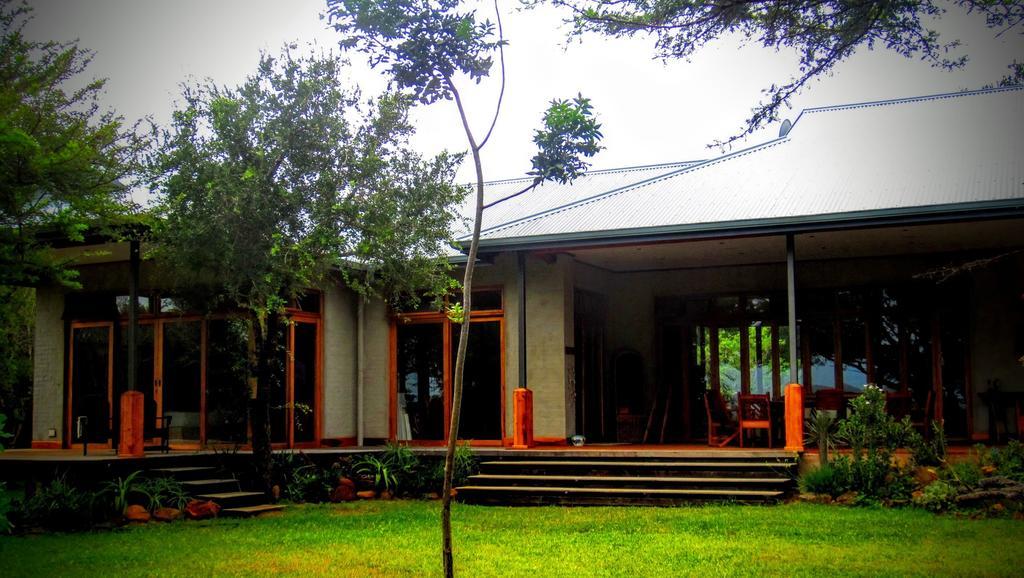 Вилла Chumbi Bush House Хлухлуве Номер фото